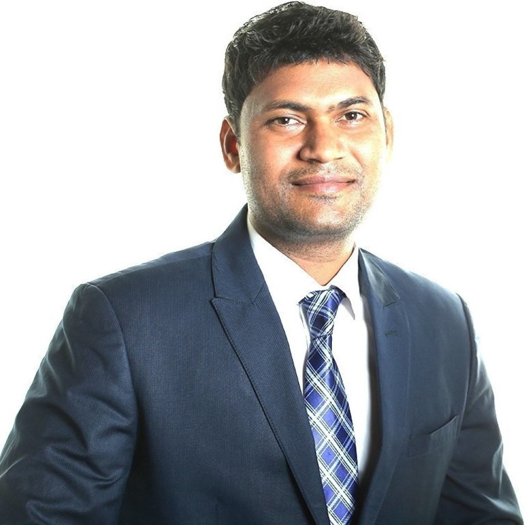 Dr. Harish Chakravarty